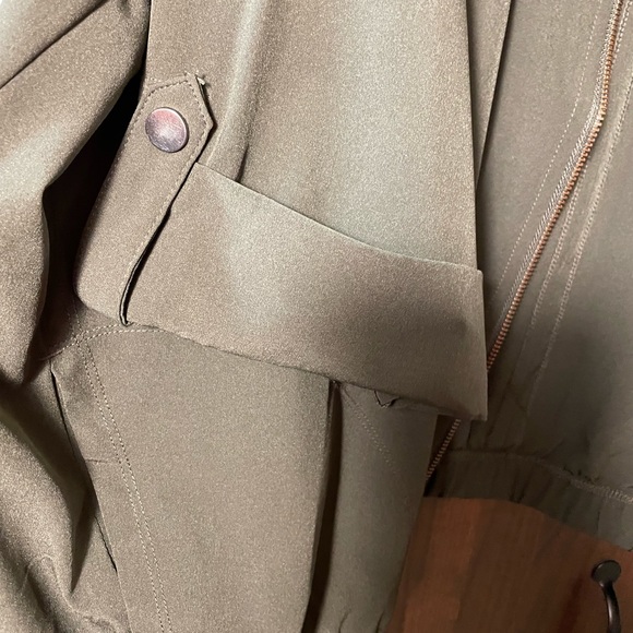 Hyba Bomber Jacket - Picture 3 of 7